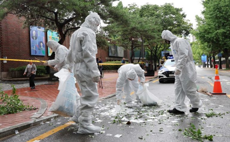 North Korea’s trash balloons fall near South’s presidential office