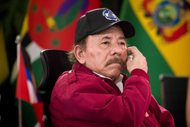 Nicaragua forces 1,500 church and civil society groups to close