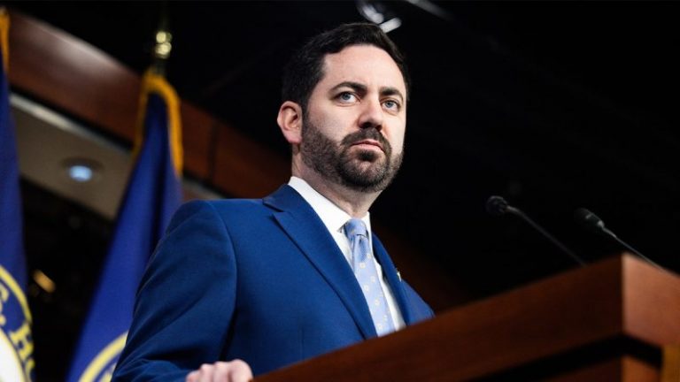 Key blue state Republican says Senate’s local tax write-off offer is a ‘good deal’